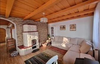 Eladó Bakonyjákói családi ház hirdetés (36239817)