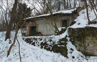 Eladó Esztergomi egyéb telek hirdetés (34428927)