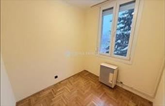 Eladó Budapest XXI. kerületi csúsztatott zsalus lakás hirdetés (45342437)