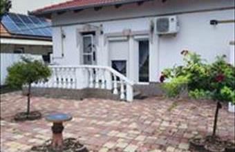 Eladó Szolnoki családi ház hirdetés (39933426)