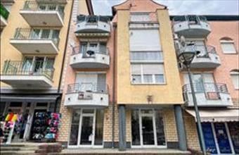 Eladó Hévízi egyéb üzlethelyiség hirdetés (99532936)