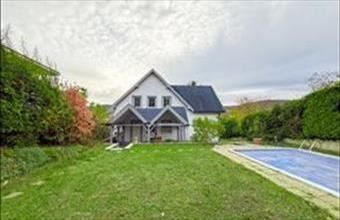 Eladó Budapest III. kerületi családi ház hirdetés (96494332)