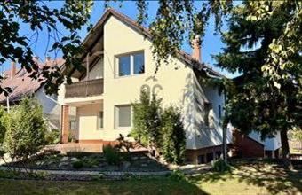 Eladó Budapest XVI. kerületi tégla lakás hirdetés (77394726)