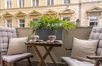 Kiadó Budapest VI. kerületi tégla lakás hirdetés (54232334)