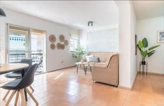 Eladó Spanyolországi tégla lakás hirdetés (34435235)