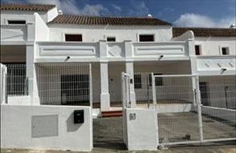 Eladó Spanyolországi sorház hirdetés (39624374)