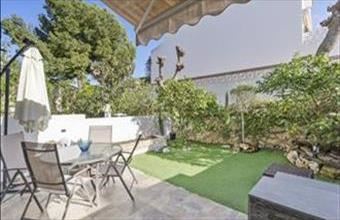 Eladó Spanyolországi sorház hirdetés (79547217)