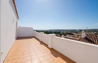 Eladó Spanyolországi sorház hirdetés (94823327)