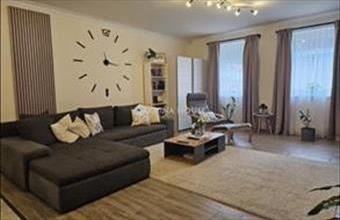 Eladó Siklósi családi ház hirdetés (69341443)