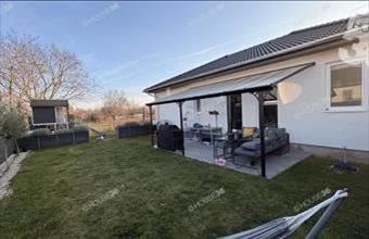 Eladó Kecskeméti családi ház hirdetés (74384934)