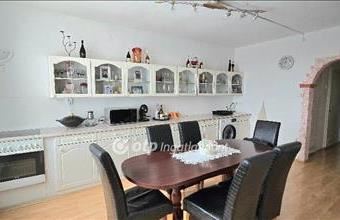 Eladó Debreceni panel lakás hirdetés (49465692)