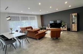 Eladó Pécsi családi ház hirdetés (41867846)