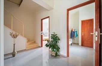 Eladó Kisoroszi családi ház hirdetés (85242377)