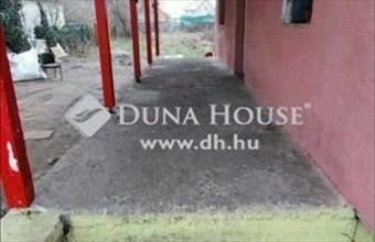 Eladó Nagykátai családi ház hirdetés (13237536)