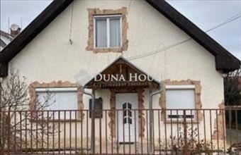 Eladó Budapest XVII. kerületi családi ház hirdetés (14987784)