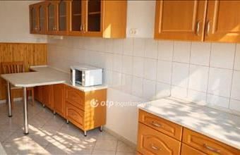 Eladó Ajkai tégla lakás hirdetés (47765733)