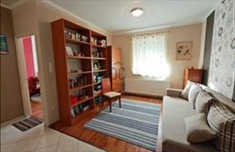 Kiadó Ajkai iroda irodaházban hirdetés (43433972)