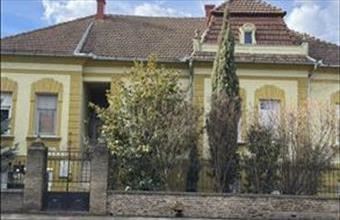 Eladó Keszthelyi családi ház hirdetés (42779533)