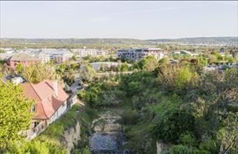 Eladó Budaörsi lakóövezeti telek hirdetés (76594432)
