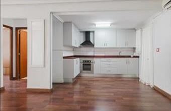 Eladó Spanyolországi tégla lakás hirdetés (73946674)