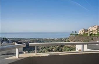 Eladó Spanyolországi tégla lakás hirdetés (72216943)