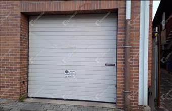 Kiadó Debreceni egyedi garázs hirdetés (35753345)