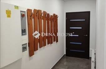 Eladó Békéscsabai iroda családiházban hirdetés (74224933)