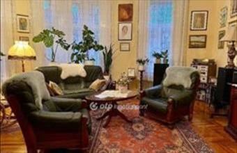 Eladó Veszprémi családi ház hirdetés (95485584)