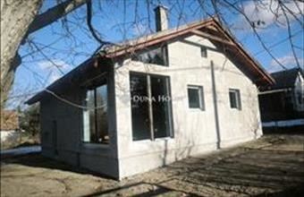 Eladó Pócsmegyeri családi ház hirdetés (61273984)