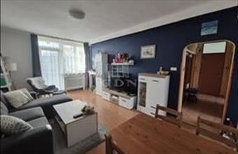 Eladó Budapest IX. kerületi csúsztatott zsalus lakás hirdetés (57747614)