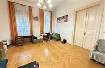 Eladó Budapest VI. kerületi tégla lakás hirdetés (93836872)