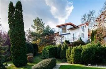 Kiadó Budapest XII. kerületi családi ház hirdetés (97725242)