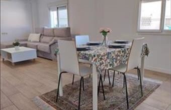 Eladó Spanyolországi tégla lakás hirdetés (32343977)