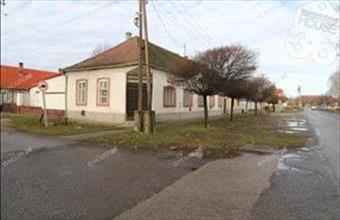 Eladó Kiskunhalasi családi ház hirdetés (36248254)