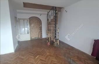 Eladó Debreceni családi ház hirdetés (99383696)