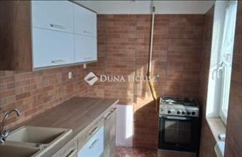 Eladó Székesfehérvári családi ház hirdetés (48363414)