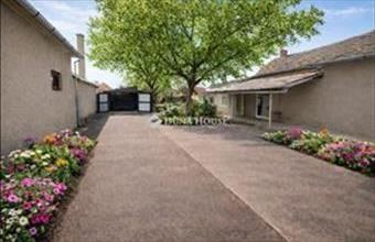 Eladó Nagykőrösi családi ház hirdetés (79235742)