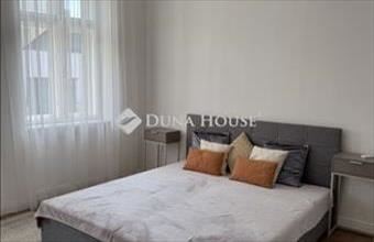 Eladó Debreceni ikerház hirdetés (12393478)