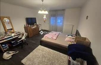 Eladó Bajai tégla lakás hirdetés (77345377)