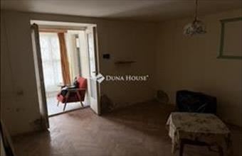 Eladó Szegedi tégla lakás hirdetés (38963957)