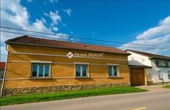 Eladó Budapest XXI. kerületi családi ház hirdetés (96243432)