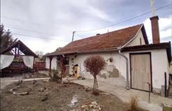 Eladó Lakiteleki családi ház hirdetés (88469339)