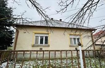 Eladó Téti családi ház hirdetés (24747387)