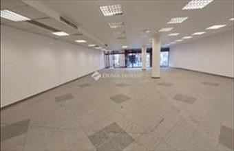 Kiadó Budapest III. kerületi üzlethelyiség utcafronton hirdetés (27495625)