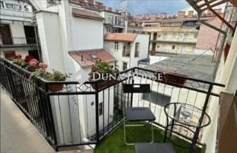 Eladó Budapest VI. kerületi tégla lakás hirdetés (76799695)