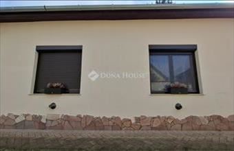 Eladó Fóti családi ház hirdetés (31734337)