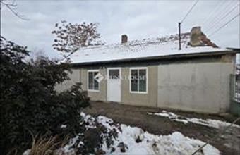 Eladó Jászkarajenői családi ház hirdetés (43214393)