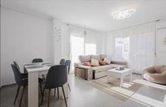 Eladó Spanyolországi tégla lakás hirdetés (34731453)