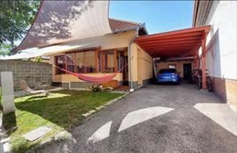 Eladó Győri családi ház hirdetés (32579621)