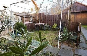 Eladó Szigethalomi sorház hirdetés (63782917)